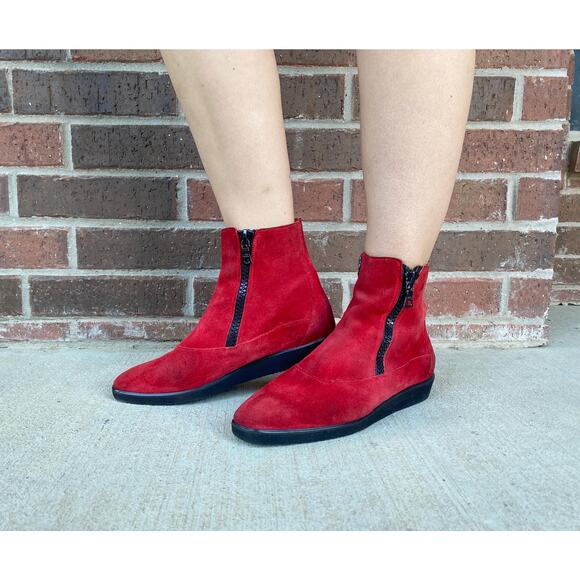 size 9 vintage 90s Red ZIPPERS suede leather PLATFORM CREEPERS ankle boots Italy - Picture 3 of 10